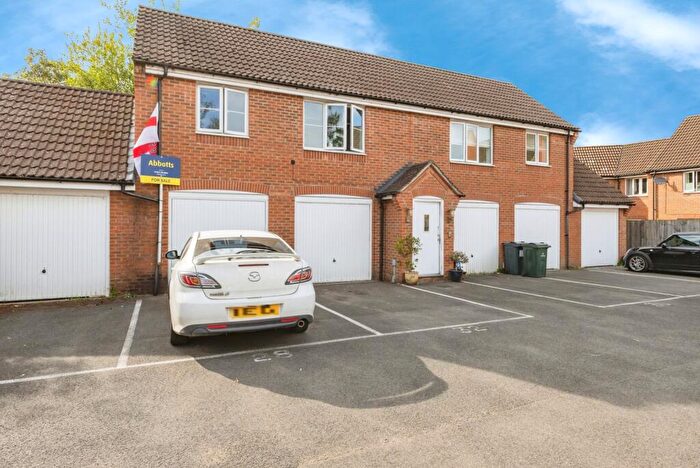 1 Bedroom Flat For Sale In Sunderland Close, Carbrooke, Thetford, Norfolk, IP25