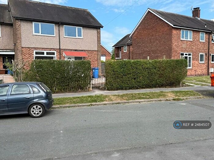 3 Bedroom End Of Terrace House To Rent In Shakespeare Road, Bredbury, SK6