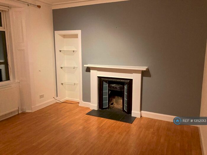 2 Bedroom Terraced House To Rent In Croftbank Crescent, Bothwell, Glasgow, G71