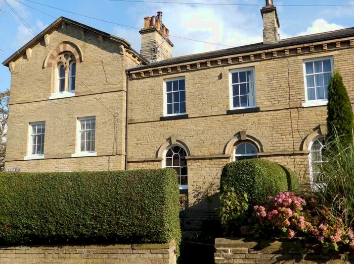 3 Bedroom Terraced House To Rent In George Street, Saltaire, Shipley, BD18