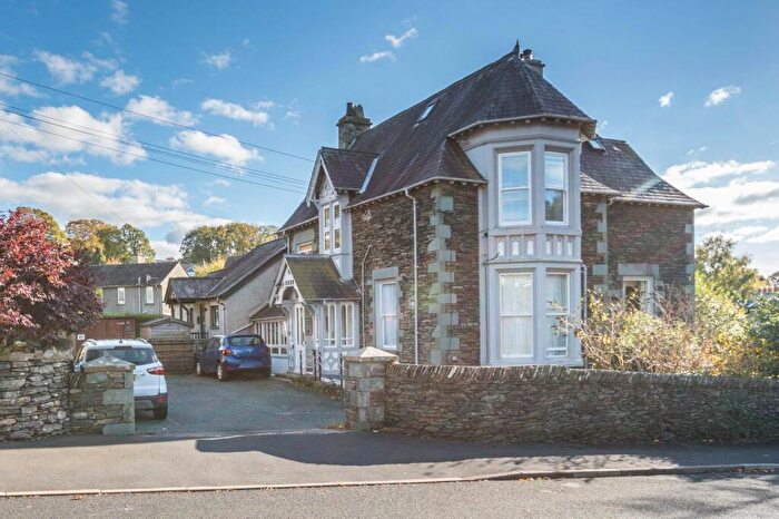 1 Bedroom Flat To Rent In Denewood, Queens Drive, Windermere, LA23