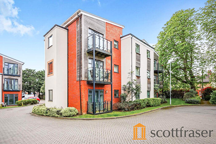 2 Bedroom Flat To Rent In Nursery Close, Oxford, Oxfordshire, OX2