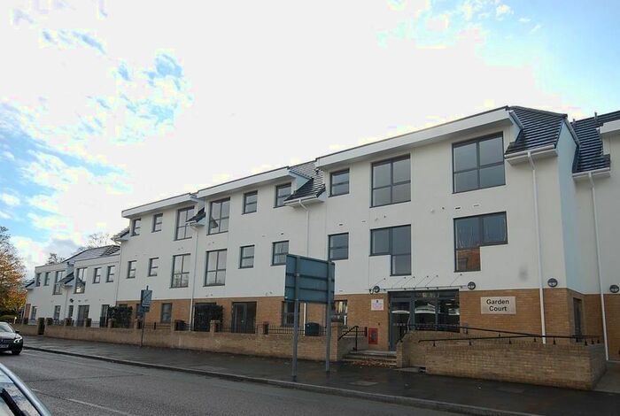 1 Bedroom Flat To Rent In Station Road, West Drayton, UB7