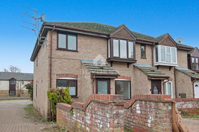 2 Bedroom Maisonette To Rent In Enville Way Highwoods Colchester, CO4