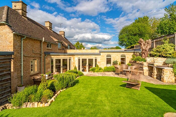 4 Bedroom Cottage For Sale In Hawling, Cheltenham, GL54