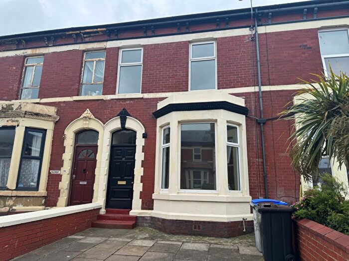 5 Bedroom Terraced House To Rent In Carshalton Road, Blackpool, FY1