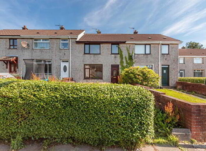 3 Bedroom Terrace House For Sale In Inisharoan Court, Newtownards, BT23