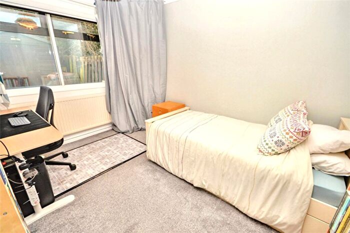 3 Bedroom Detached Bungalow For Sale In Shepcote Crescent, Leeds, West Yorkshire, LS16