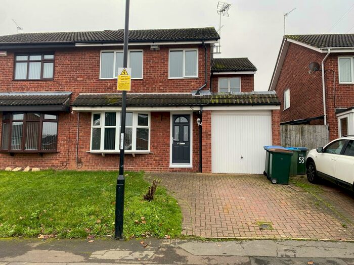 4 Bedroom House To Rent In Potton Close, Coventry, CV3