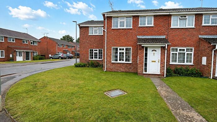 3 Bedroom Semi-Detached House For Sale In Bramley Close, Broughton Astley, Leicester, LE9