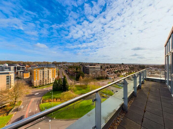 1 Bedroom Apartment To Rent In Moor End Lodge, Cotterells, Hemel Hempstead, Hertfordshire, HP1