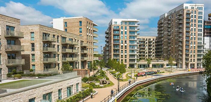 1 Bedroom Flat To Rent In Quay Walk, London, HA0