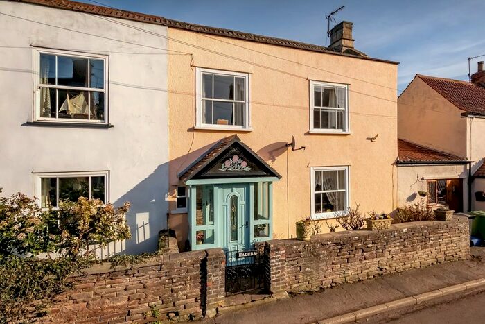 3 Bedroom Cottage For Sale In High Street, Iron Acton, BS37