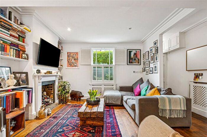 3 Bedroom Terraced House For Sale In Eland Road, SW11
