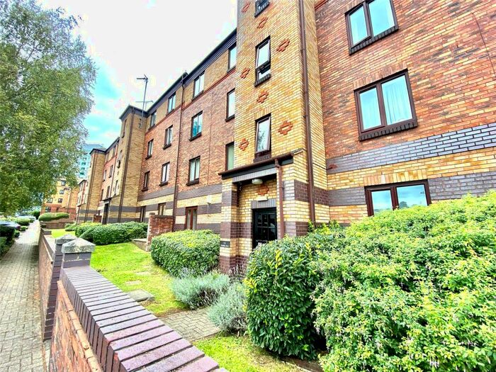 1 Bedroom Apartment To Rent In Franklin Court, Redcliff Mead Lane, Bristol, BS1