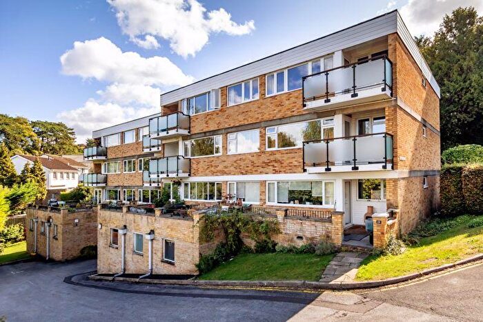 3 Bedroom Apartment For Sale In Hazelwood Road | Sneyd Park, BS9