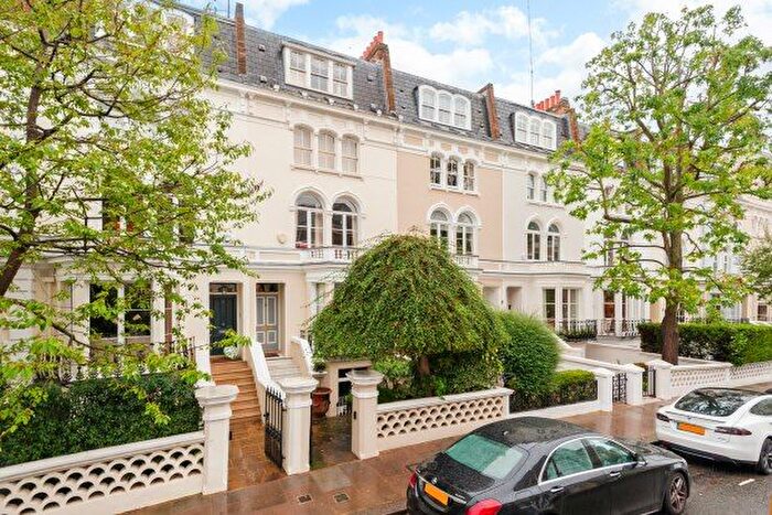 1 Bedroom Flat To Rent In Eldon Road, London, W8