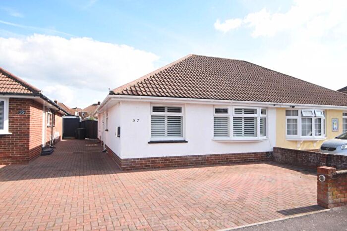 3 Bedroom Semi-Detached Bungalow For Sale In Goodwood Road, Gosport, PO12