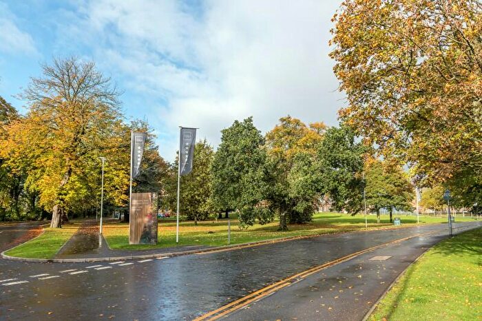 1 Bedroom Apartment For Sale In School Drive, Glasgow, G13