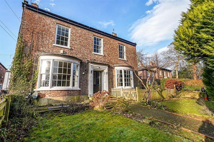 3 Bedroom Semi-Detached House For Sale In Harewood Hill, Darlington, DL3