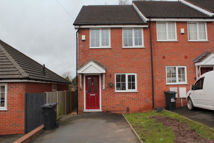 2 Bedroom End Of Terrace House To Rent In Ellowes Road, Dudley, DY3