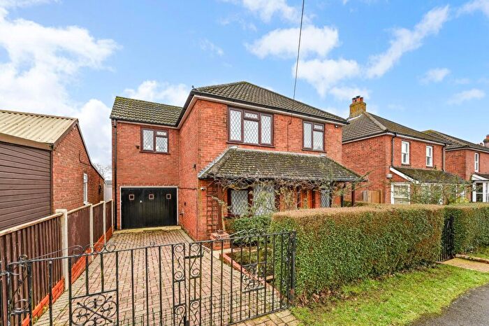 4 Bedroom Detached House For Sale In Bishop's Waltham, SO32