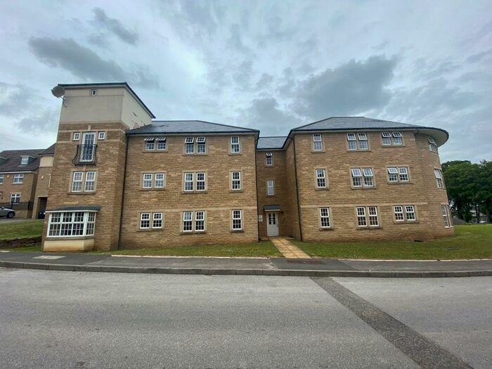 2 Bedroom Apartment To Rent In High Royds Drive, Menston, Ilkley, LS29