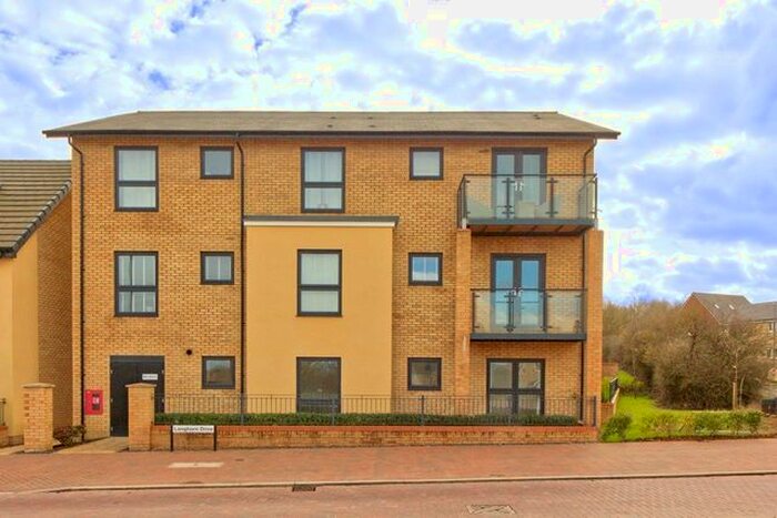 2 Bedroom Flat To Rent In Longhorn Drive, Whitehouse, Milton Keynes, MK8