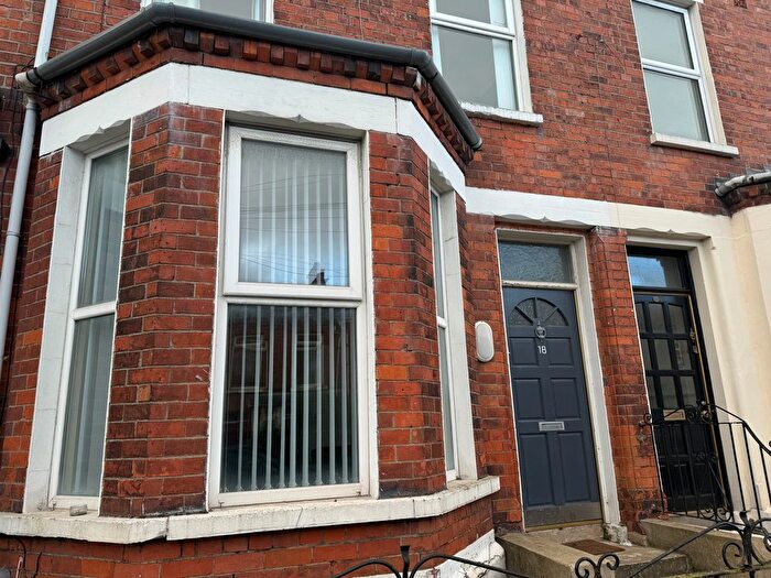 4 Bedroom Terraced House To Rent In Florenceville Avenue, Belfast, BT7