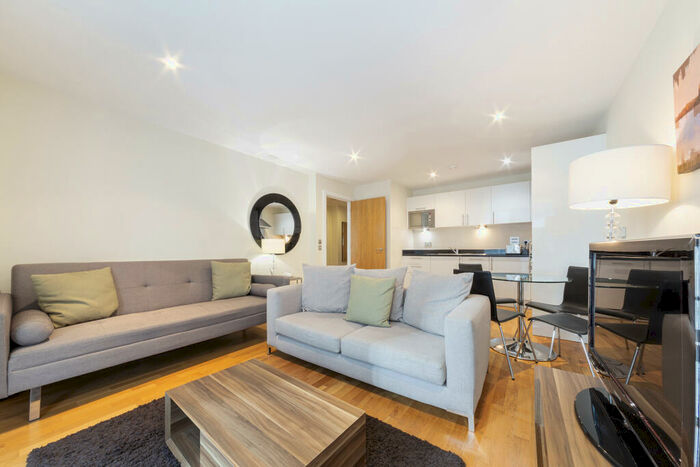 1 Bedroom Apartment To Rent In Millharbour, London, E14