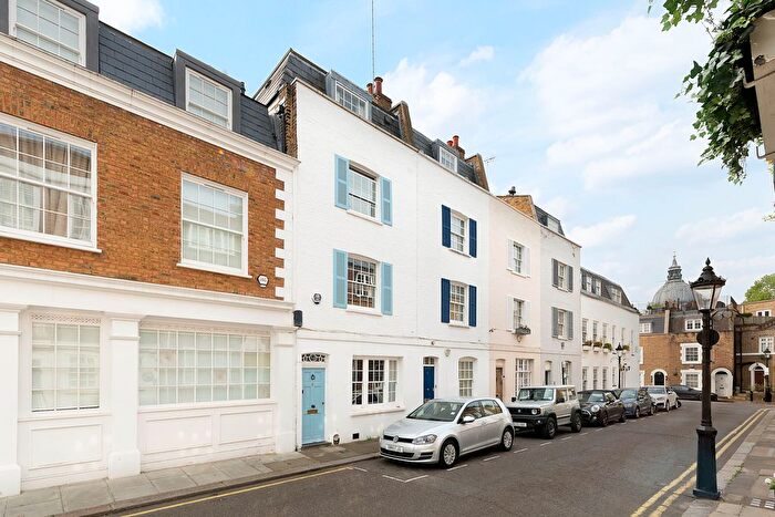 3 Bedroom Terraced House For Sale In Fairholt Street, Knightsbridge, London, SW7