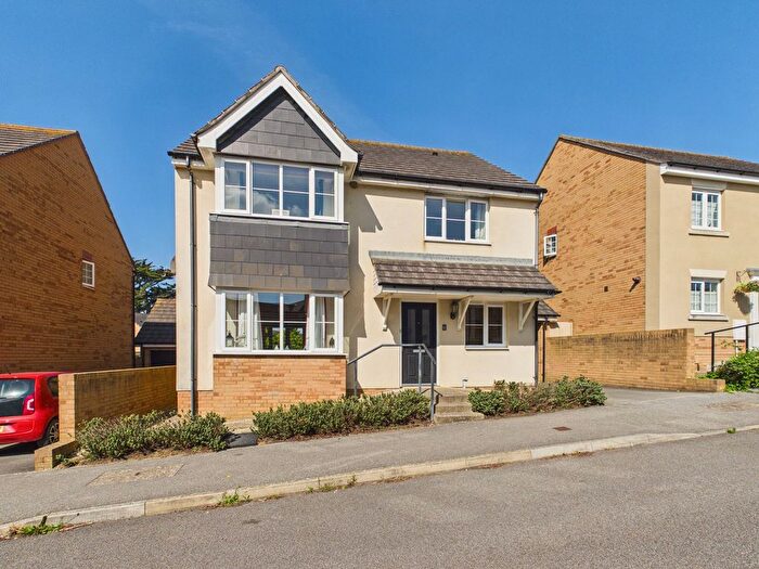 4 Bedroom Detached House For Sale In Shorelark Way, Bude, EX23