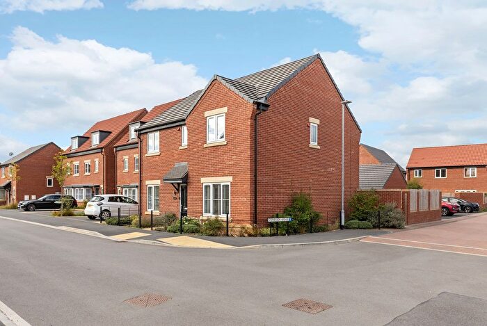 4 Bedroom Detached House For Sale In Woodall Gate, Howden, Goole, DN14