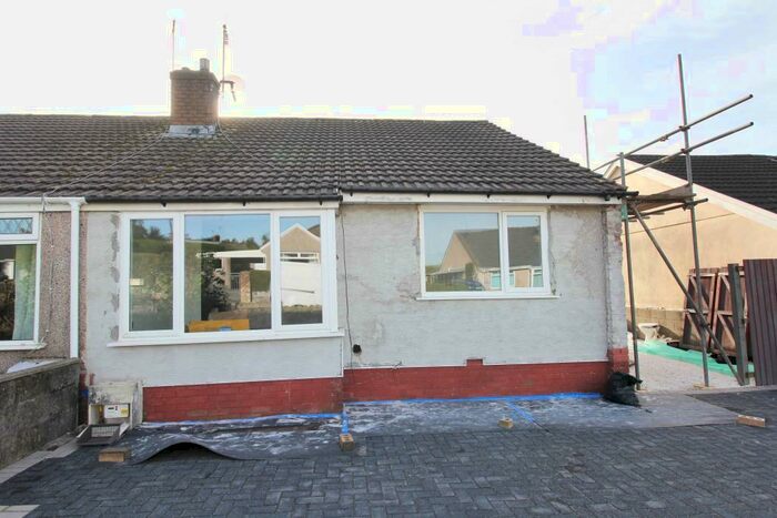 2 Bedroom Bungalow To Rent In Red Roofs Close, Pencoed, CF35