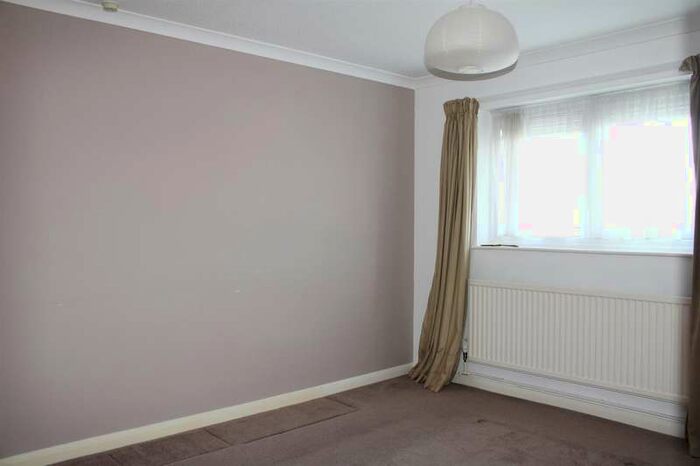 2 Bedroom Retirement Property For Sale In Heathfield Way, Nailsea, BS48