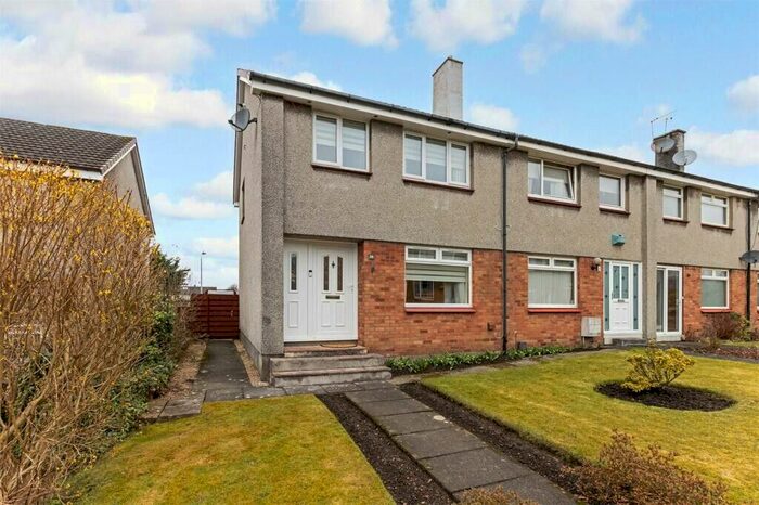 3 Bedroom Semi-Detached House To Rent In Crookstonhill Path, Crookston, Glasgow, G52