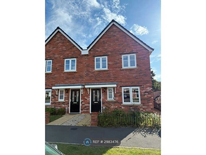 3 Bedroom Semi-Detached House To Rent In Sparrowhawk Crescent, Wootton, Northampton, NN4
