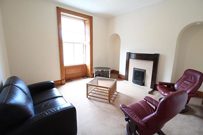 1 Bedroom Flat To Rent In Skene Street, Aberdeen, AB10