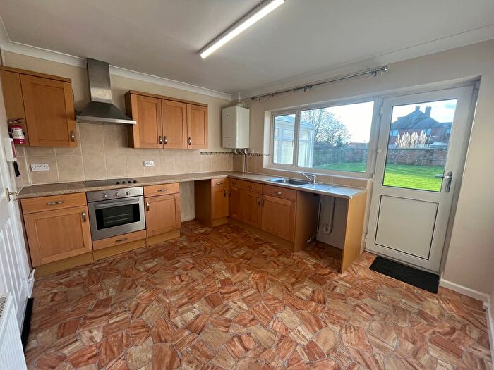 2 Bedroom Bungalow To Rent In Saxon Gardens, Caister-On-Sea, Great Yarmouth, NR30