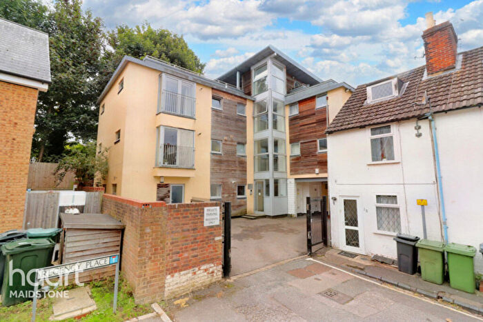 1 Bedroom Apartment For Sale In Orchard Close, Orchard Street, Maidstone, ME15