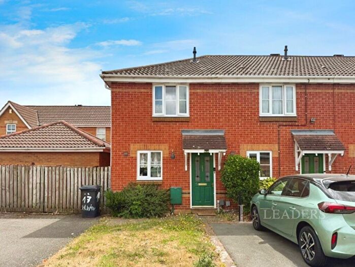 2 Bedroom End Of Terrace House For Sale In Wildflower Way, Bedford, Bedfordshire, MK42