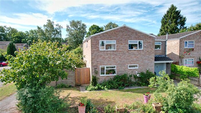 5 Bedroom Detached House For Sale In The Paddock, Headley, Hampshire, GU35