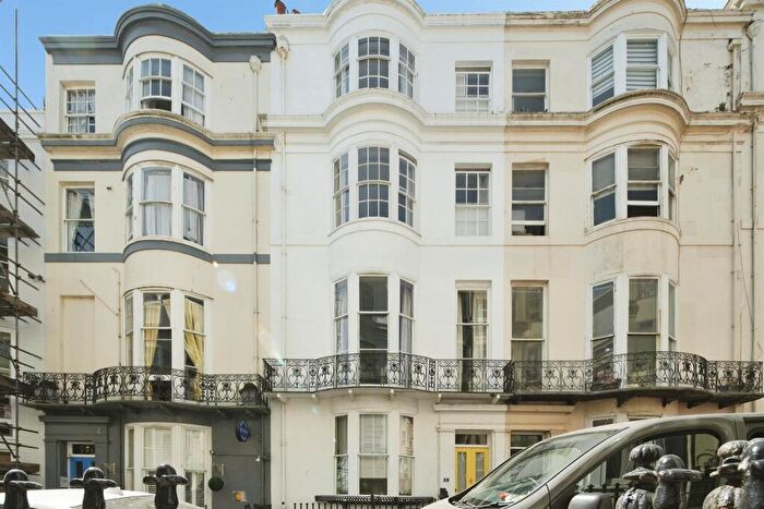 3 Bedroom Character Property For Sale In Atlingworth Street, Brighton, BN2