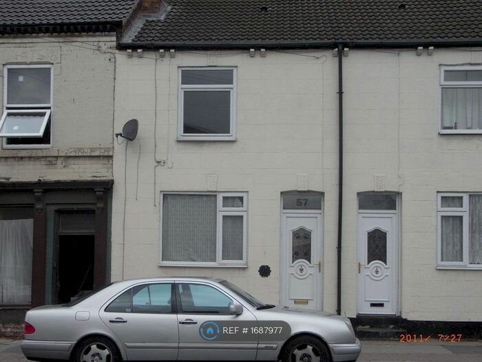 2 Bedroom Terraced House To Rent In Station Lane, Featherstone, Pontefract, WF7