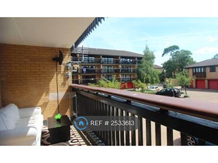 2 Bedroom Flat To Rent In Boycott Avenue, Oldbrook, Milton Keynes, MK6