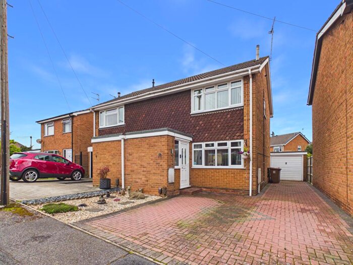 3 Bedroom Semi Detached House For Sale In Moira Close, Chaddesden, DE21