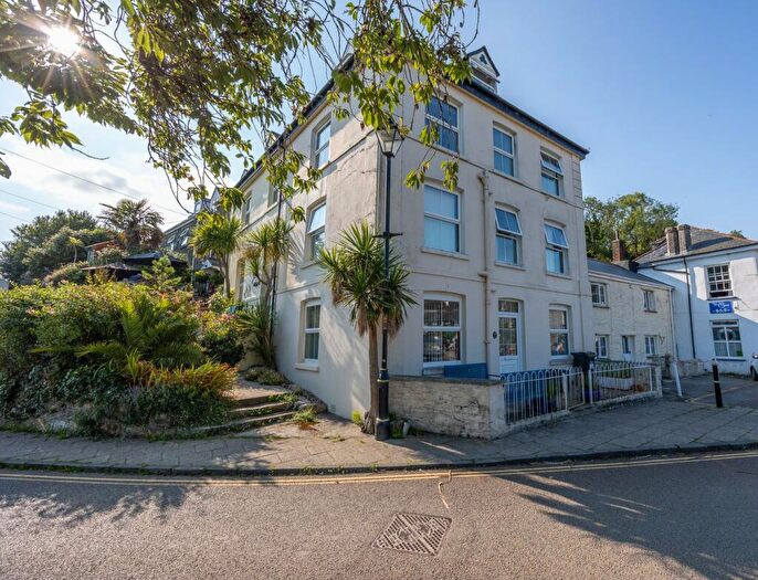 5 Bedroom Character Property For Sale In The Square, Pentewan, St Austell, PL26