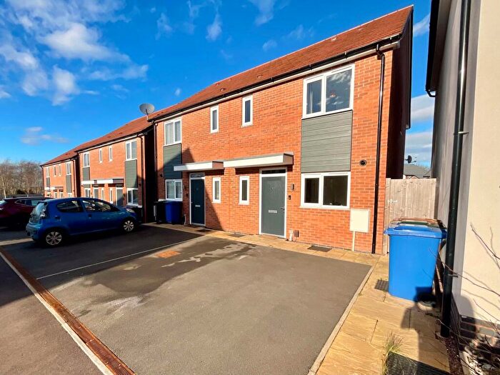 3 Bedroom Semi-Detached House For Sale In Harold Hines Way, Stoke-On-Trent, ST4