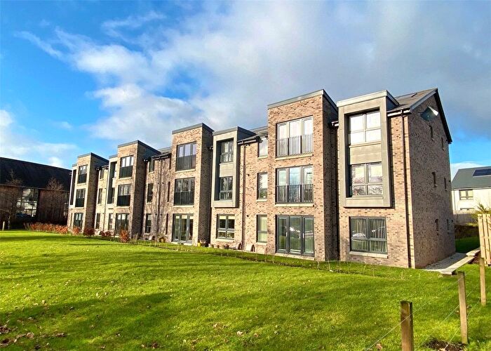 2 Bedroom Flat For Sale In Carrochan Gardens, Balloch, Alexandria, West Dunbartonshire, G83
