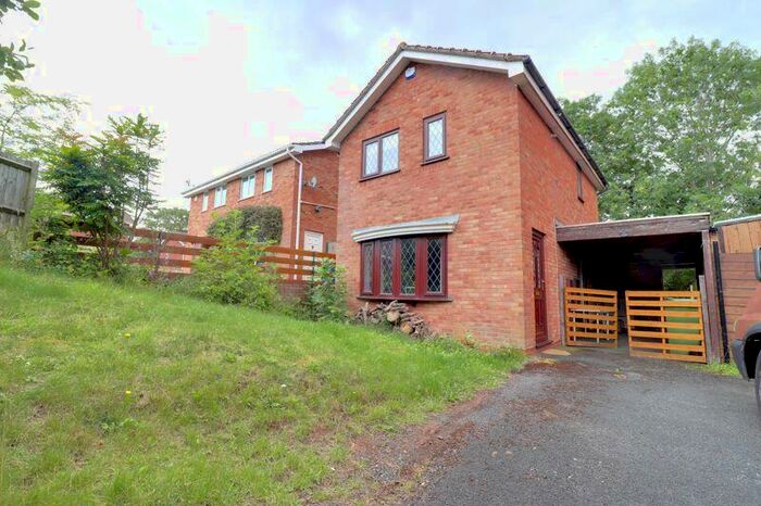 2 Bedroom Detached House To Rent In Carisbrooke Drive, Western Downs, Stafford, ST17